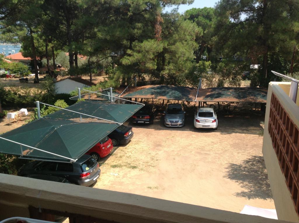 Elena Apartments Nikiti  Dış mekan fotoğraf